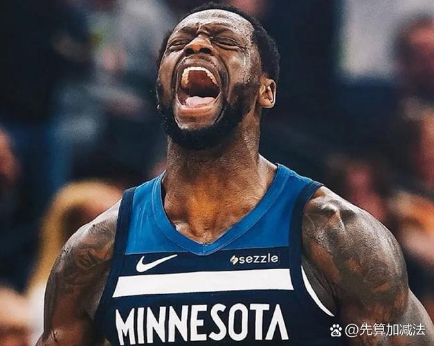 格纳布里：凯恩一半的身体就像机器人，他的表现令人吃惊