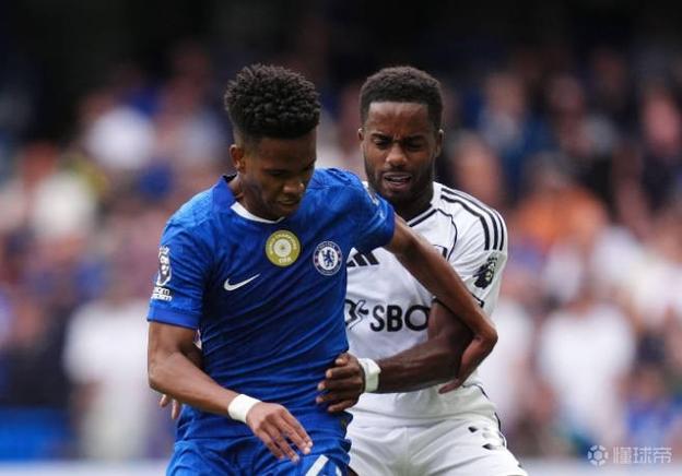 太阳报：切尔西18岁小将埃斯特旺开启慈善项目，免费为青少年服务