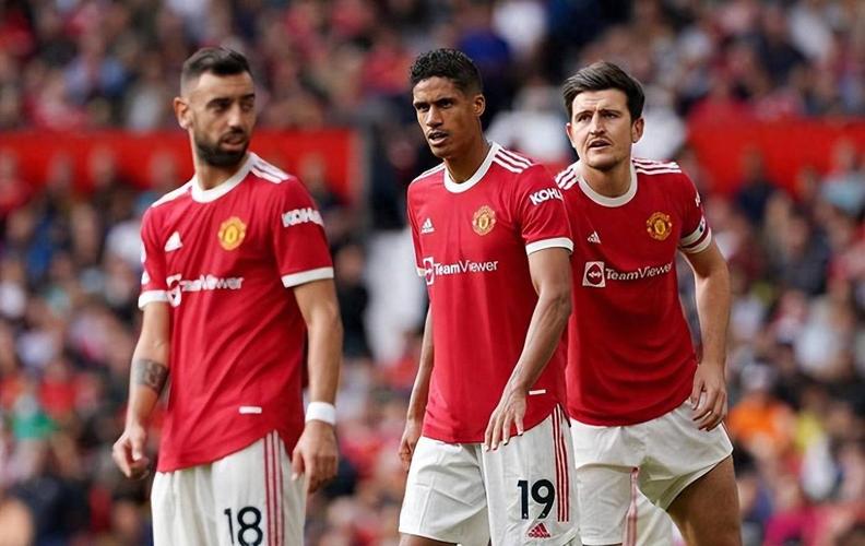 阿莫林在曼联前34场英超比赛仅拿37分，穆帅、范加尔均拿到65分