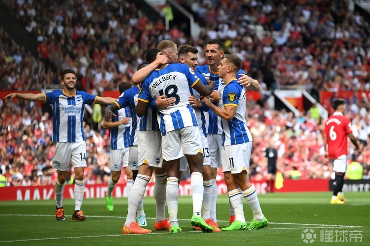 格罗斯：我们下半场更大胆施压，这完全是两种面貌的半场表现