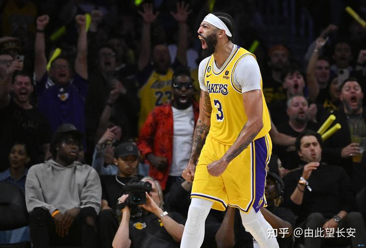 阴影下的里程悲!浓眉生涯总得分突破19000分 NBA历史第66位