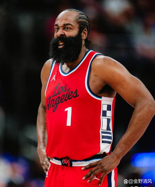 为啥第17个赛季了还需要一些刺激?哈登:因为我仍站在顶级赛场