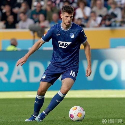 安东:拜尔始终全情投入却欠缺进球运,今天他终用进球回报努力