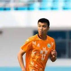 南京足协将举办南京市足协超级联赛，观察符合报名明年苏超的球员