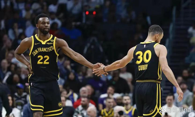 还差一半的分！维金斯9中4&三分4中1拿9分5板2助1帽 有3失误