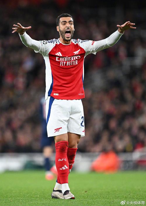 梅里诺：戴上阿森纳队长袖标令我自豪和荣幸，枪手加油！🤍❤️