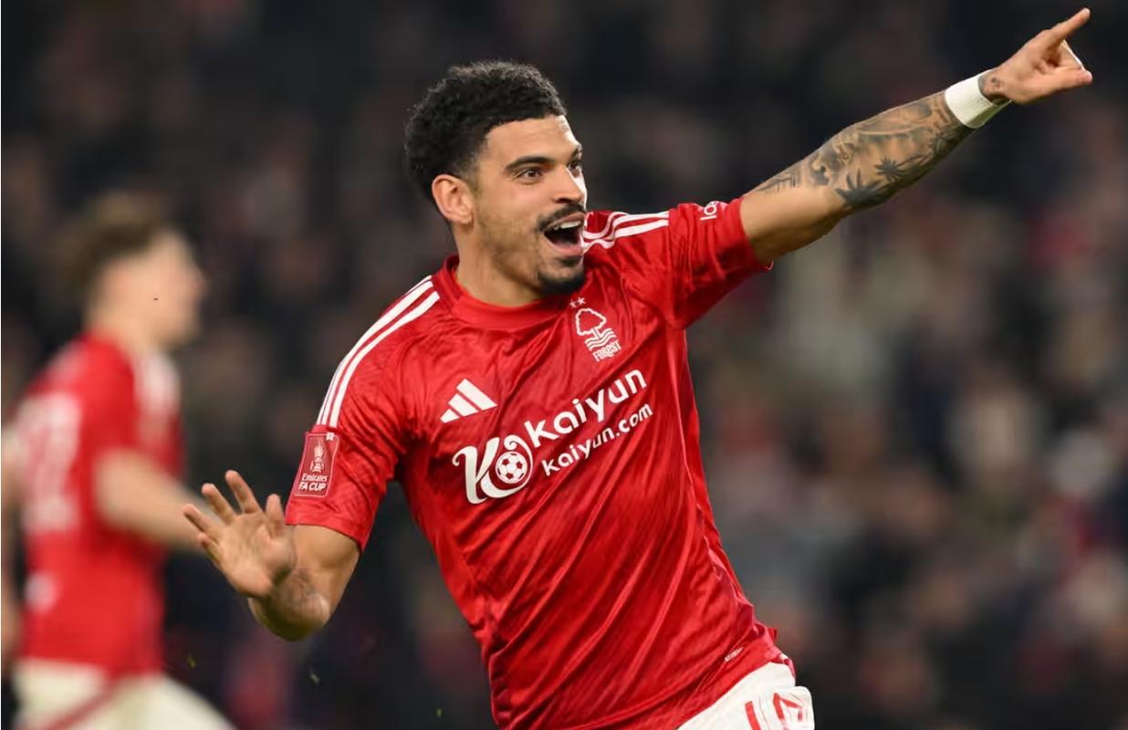 吉布斯-怀特：曼联的变化不可思议 我们只能专注于自己