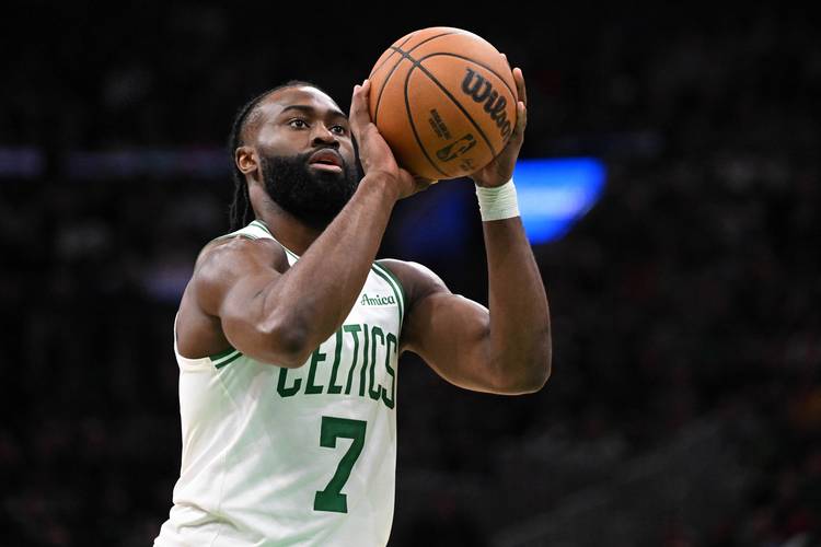 杰伦-布朗：我们团队的成长还处于初期 我会帮队友们减压