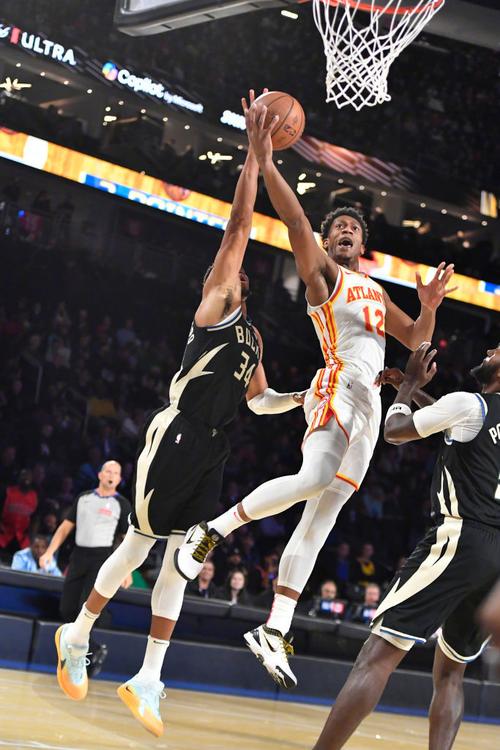 连续第四场作壁上观!雄鹿官方:字母哥将继续缺战热火